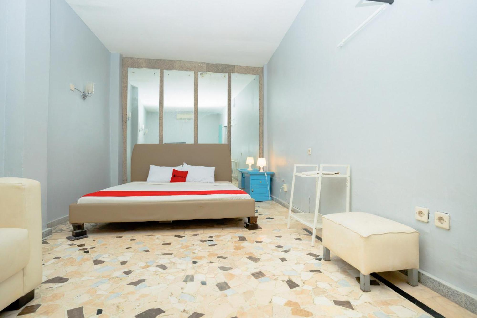 Reddoorz Near Rsud Kota Mataram Hotel Exterior photo